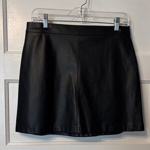 BB Dakota by Steve Madden Black Mini Skirt